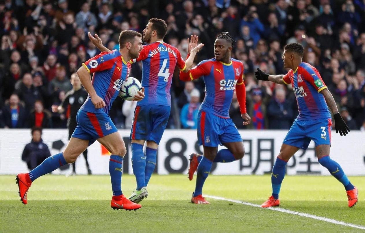 田中碧远射破门，打进个人英超本赛季首球（田中碧远射建功，收获本赛季英超首球）