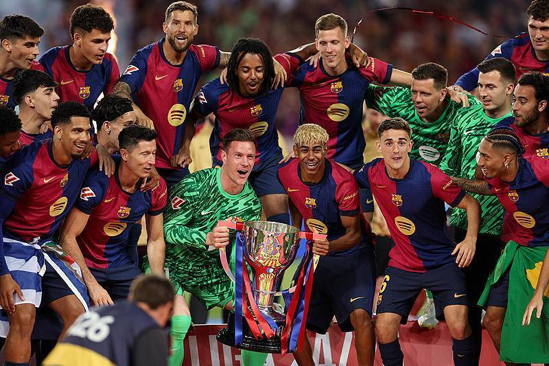 巴塞罗那与皇家贝蒂斯的西甲对决：谁将笑到最后？（西甲焦点战：巴萨PK贝蒂斯，最终胜者花落谁家？）