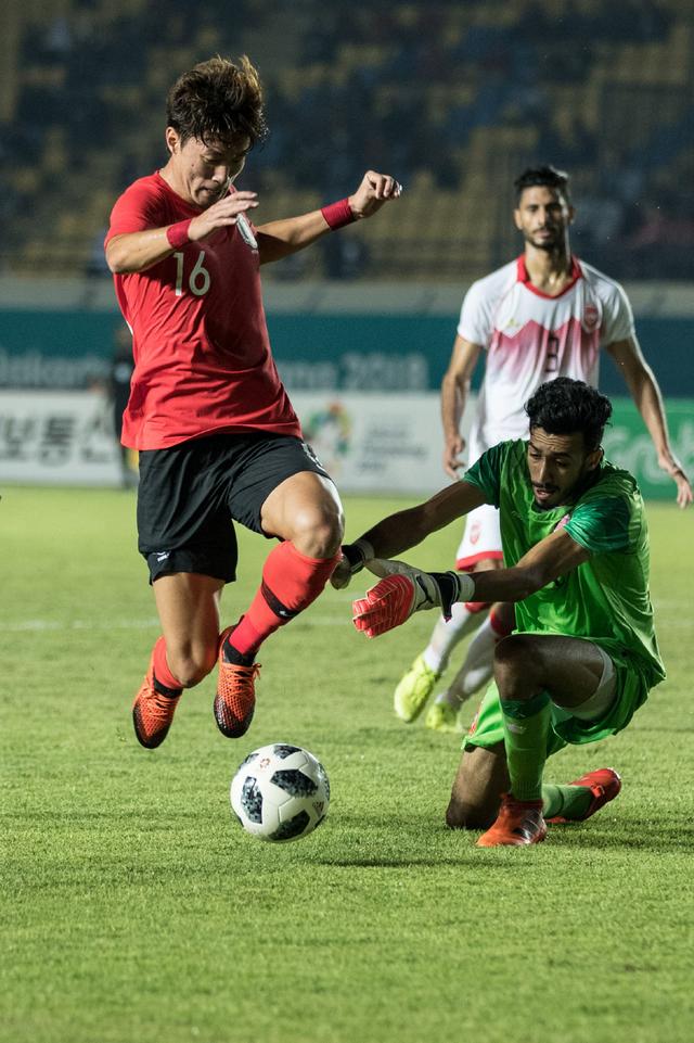 记者：申花携六外援出战广岛三箭，李可因伤未随队前往（记者：申花带六外援做客广岛三箭，李可伤缺未随队出征）