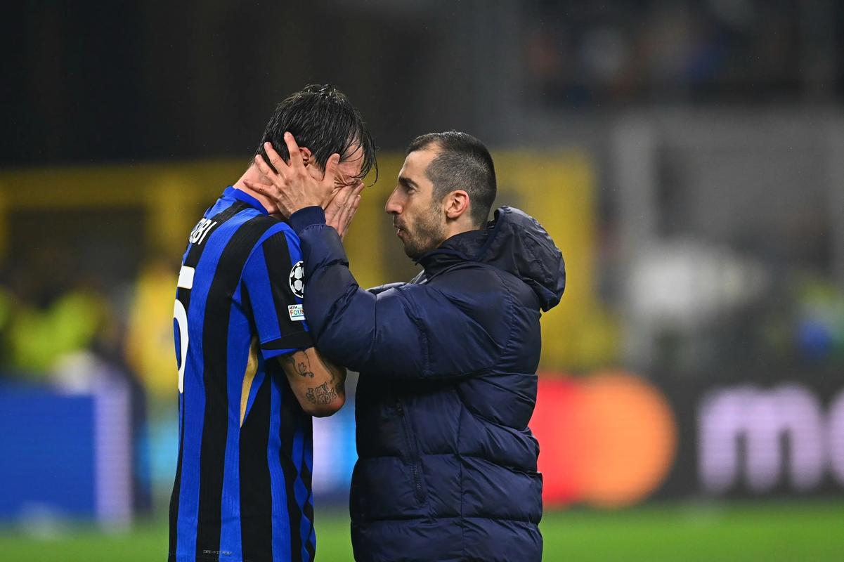 汉堡与托特纳姆热刺就武什科维奇的租借事宜进行了正式谈判