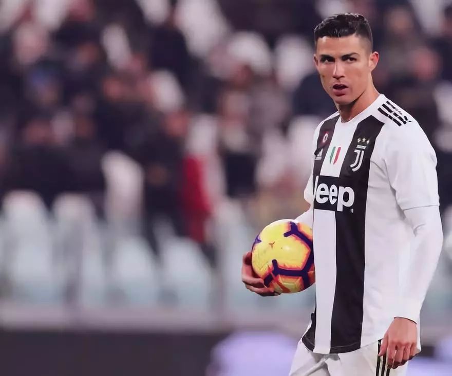 率海地时隔52年重返世界杯的主帅米涅，却从未踏入海地国土（率海地52年后重返世界杯的主帅米涅，竟从未踏足海地）