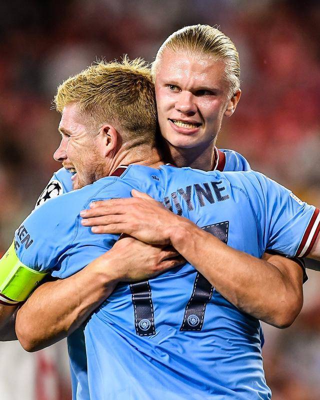 曼联明晨客战狼队，取胜可跃居第六（曼联明晨客场挑战狼队，赢球可升至第六位）