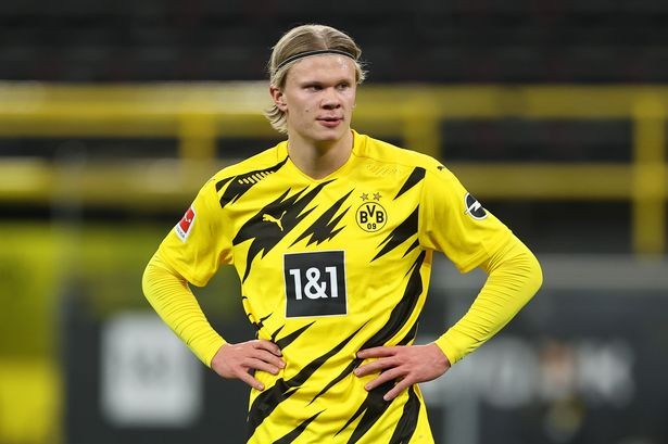 足球欧联杯精彩倒钩破门当选本周最佳进球