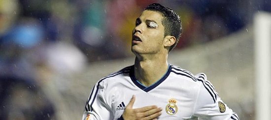 英超半场：恩凯蒂亚破门，威尔逊追平，富勒姆暂1-1水晶宫（英超半场战报：恩凯蒂亚先开纪录，威尔逊扳平，富勒姆暂与水晶宫1-1）