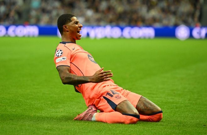 詹姆斯高效29分末节收割比赛，湖人险胜76人迎关键胜利（詹姆斯29分末节接管，湖人险胜76人拿下关键一胜）