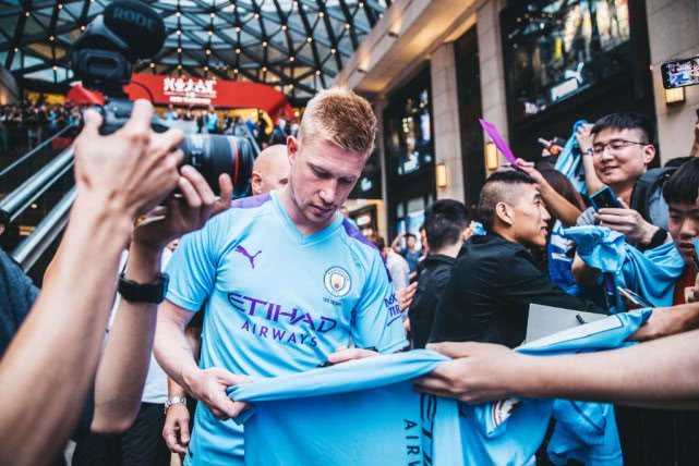 hth.com蒸汽朋克冒险场景